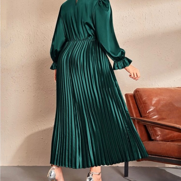 HOLIDAY DRESS 👗 NWOT - Picture 7 of 7